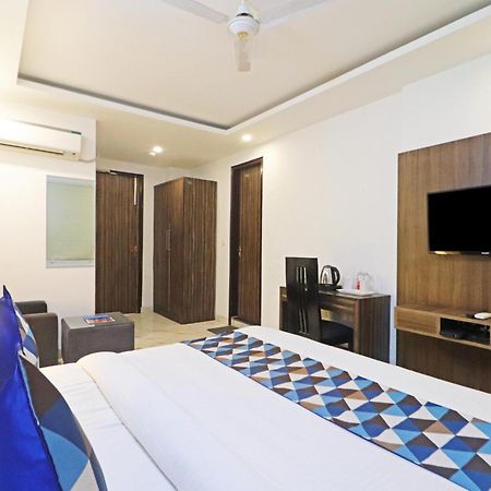 Hotel Mayda Prime Near Delhi Airport Нью-Дели Экстерьер фото