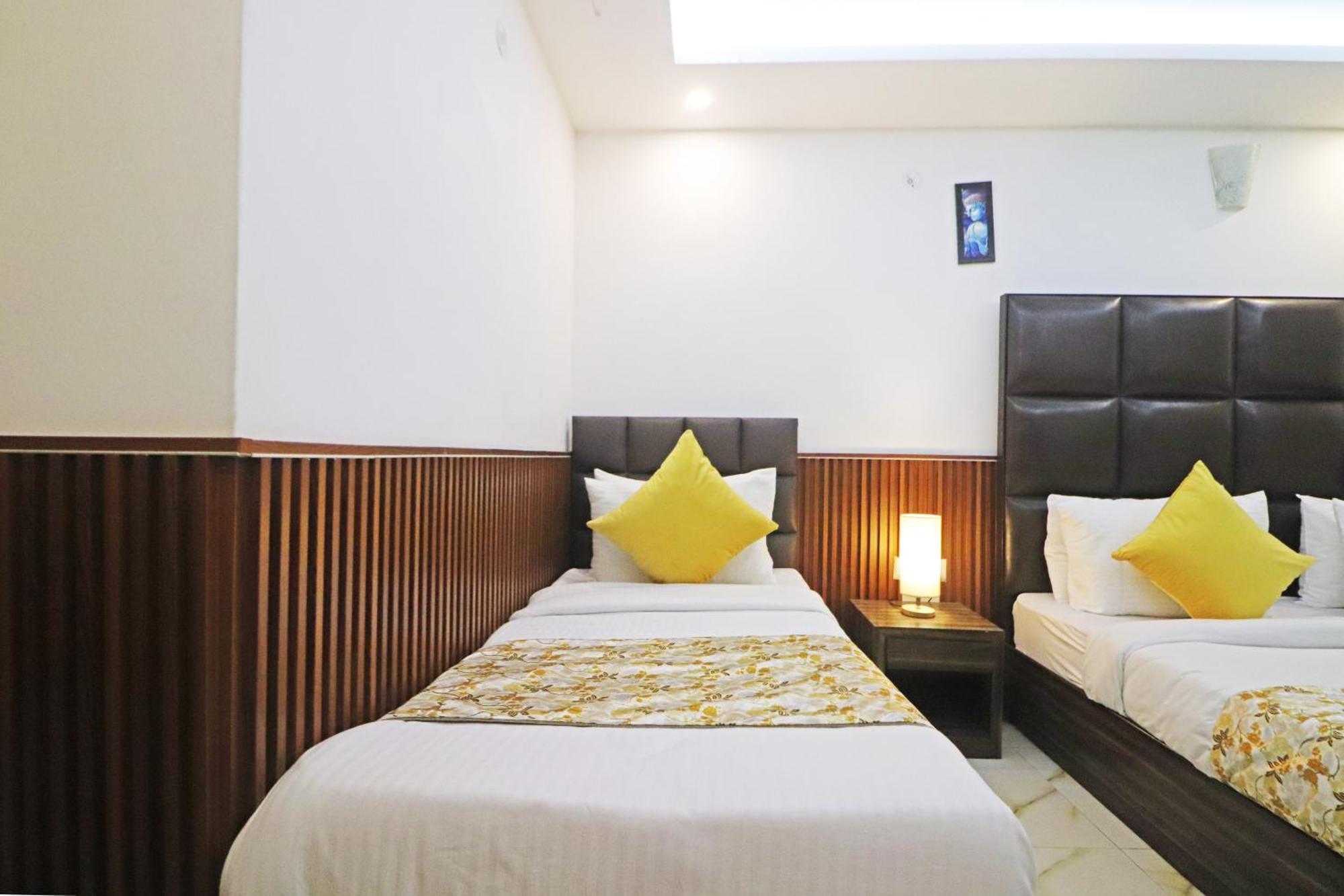 Hotel Mayda Prime Near Delhi Airport Нью-Дели Экстерьер фото