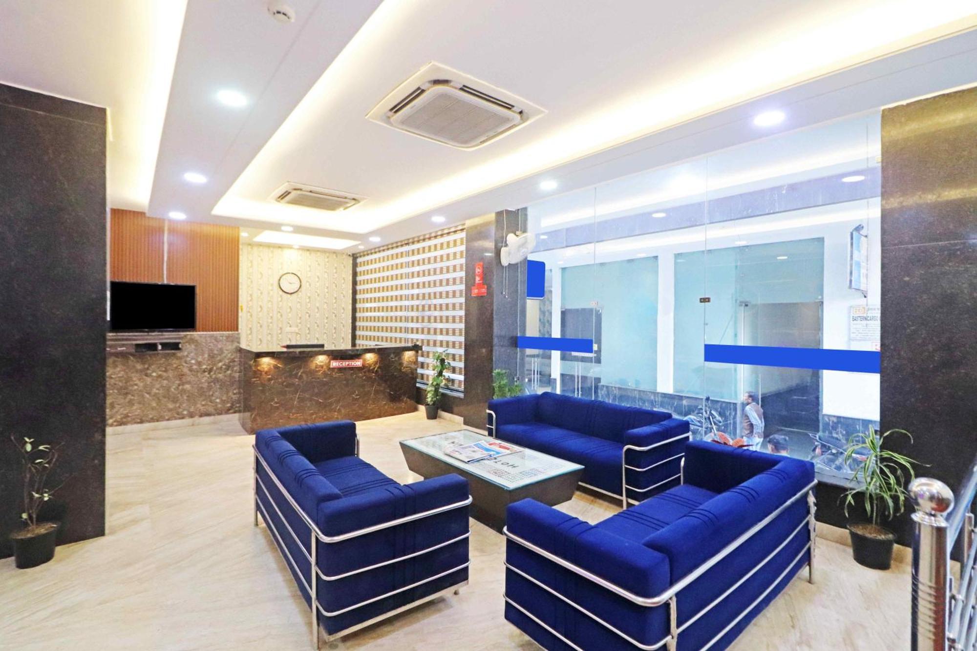 Hotel Mayda Prime Near Delhi Airport Нью-Дели Экстерьер фото